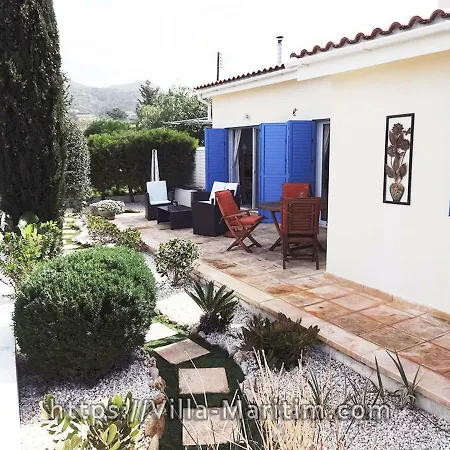Villa Maritim Argaka